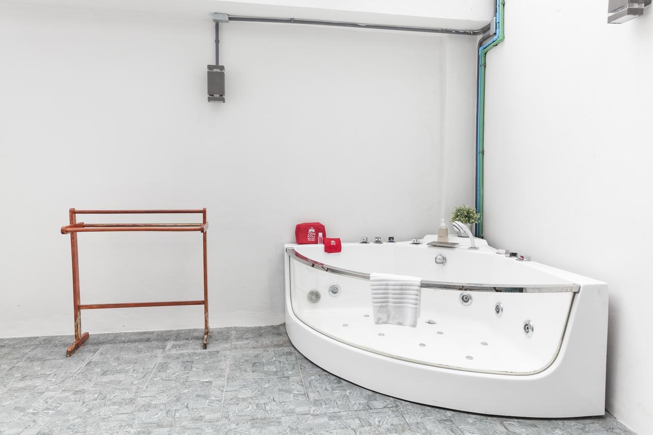 Zen Rooms Basic Nanai Phuket Patong Esterno foto
