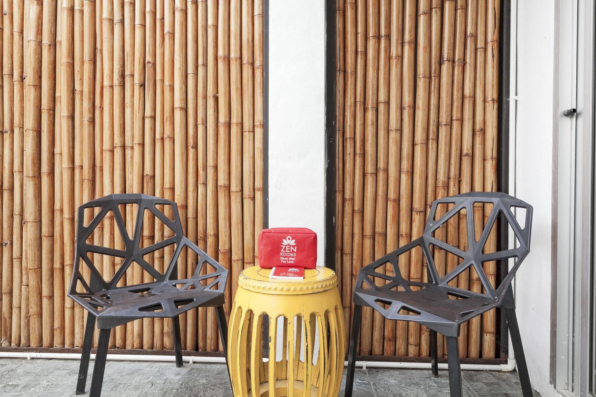 Zen Rooms Basic Nanai Phuket Patong Esterno foto